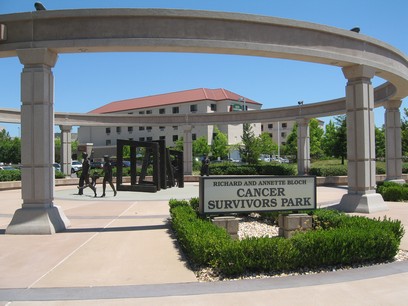 Bloch cancer survivors park