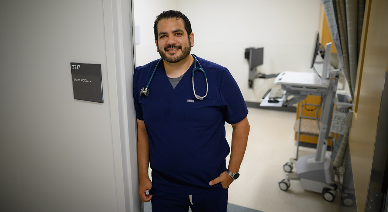 Nursing student Matthew Vega