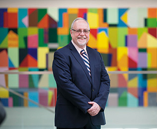 School of Nursing Dean Stephen Cavanagh