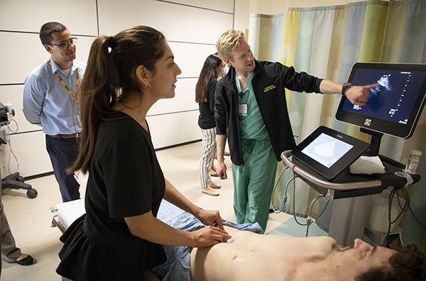 Prep Medico students during class