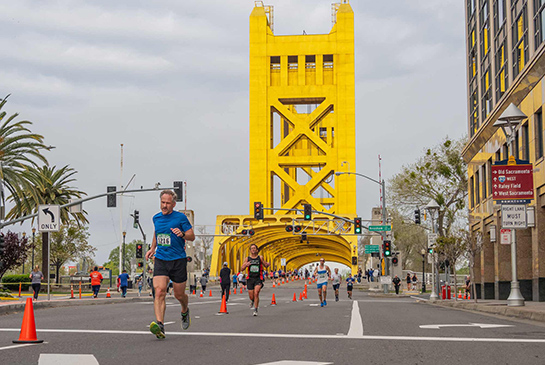 Runners doing the Sactown run