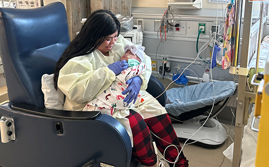 Jazmin Quijano with her baby Daleyza