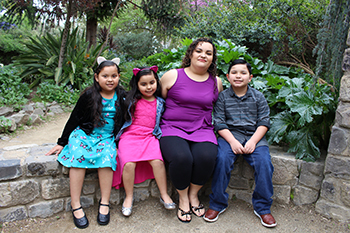 The Del Rio family: Sofia, Isabela, Beatriz and Damian.