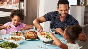 Family eating healthy