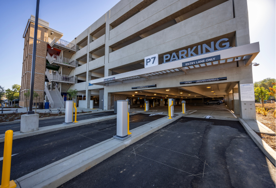 Photo of Parking Structure 7 exterior 