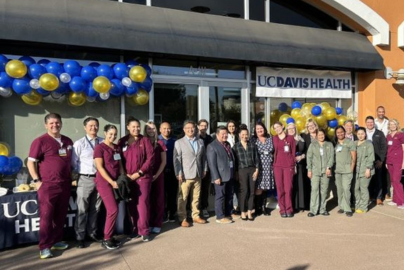 Photo of Stockton Clinic ribbon cutting