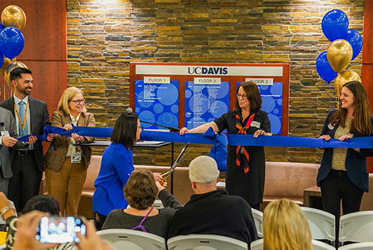 Parkinson’s Disease Multidisciplinary Clinic ribbon cutting