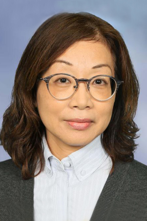 Yukari Takarae, Ph.D.  smiling in a professional headshot