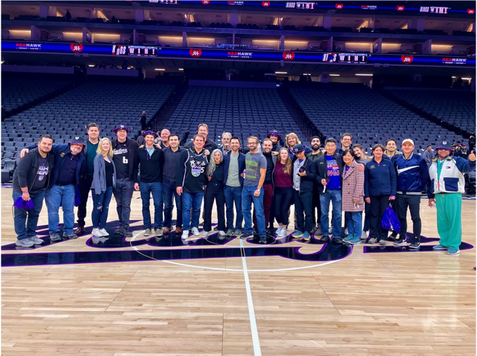 residents attend kings game