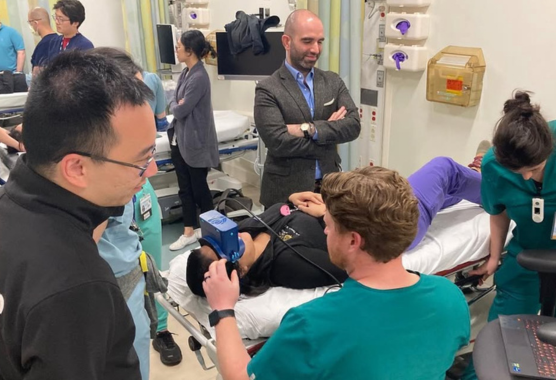 movement disorders fellow and students training