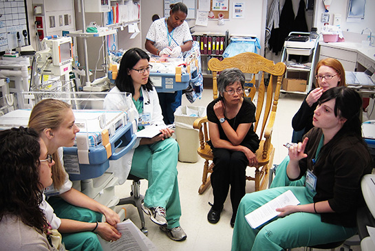 Residency training in neonatal care, academic programs