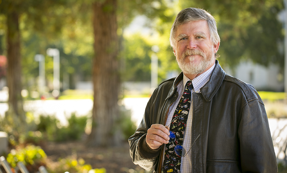 Assistant Professor Gordon Worley portrait