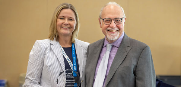 Associate Dean for Research Jennifer Lingler and Dean Stephen Cavanagh