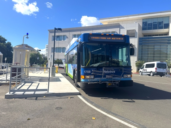 causeway connection bus at UC Davis Medical Center