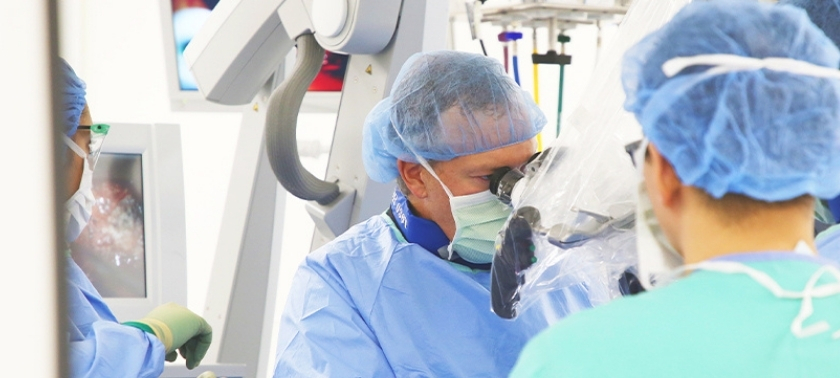 Dr. Klineberg performing spine surgery