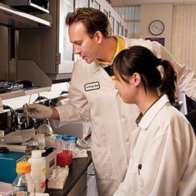 Lorenzo Berti and student researcher Ying Zhou